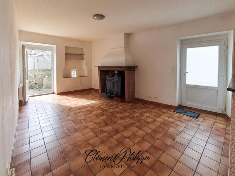 Maison - 74 m² - 5 pièces