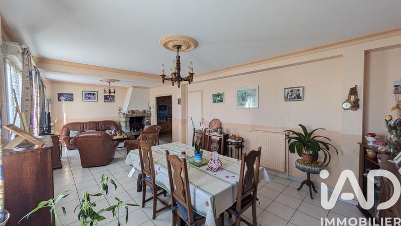 Maison - 136 m² - 6 pièces