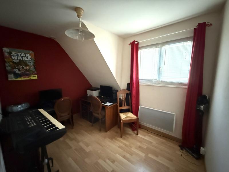 Maison - 200 m² - 6 pièces