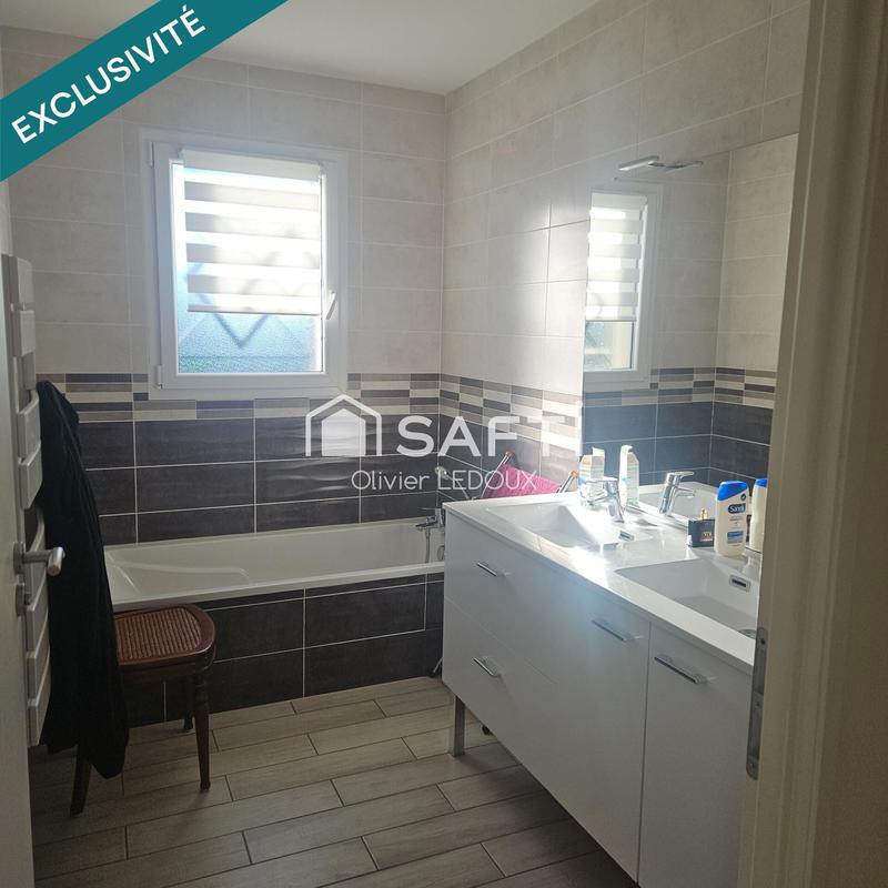 Maison - 103 m² - 4 pièces