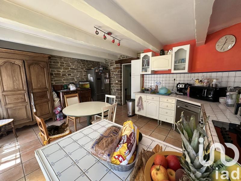 Maison - 203 m² - 5 pièces