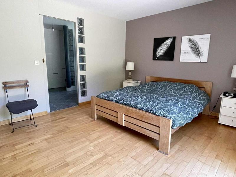 Maison - 180 m² - 7 pièces