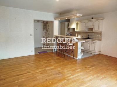 Appartement - 72 m² - 4 pièces