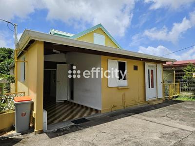 Maison - 127 m² - 5 pièces