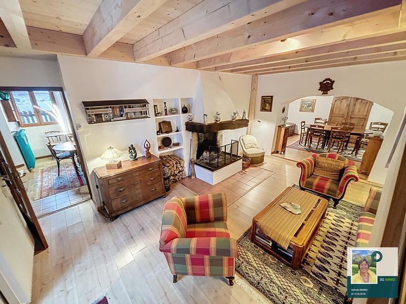 Maison jumelée - 118 m² - 6 pièces