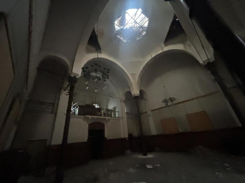 Demeure - 250 m² - 7 pièces