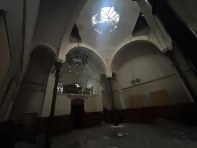 Demeure - 250 m² - 7 pièces