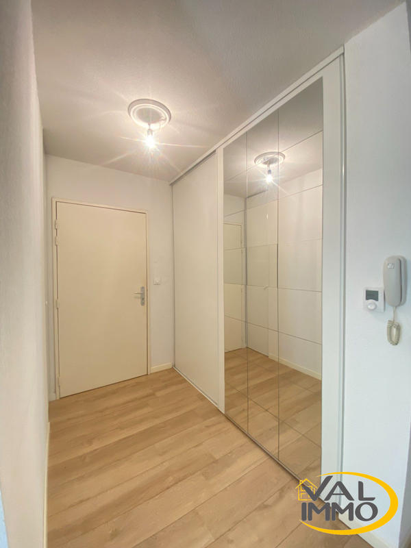 Appartement - 93 m² - 4 pièces