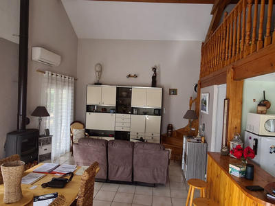 Maison - 112 m² - 4 pièces