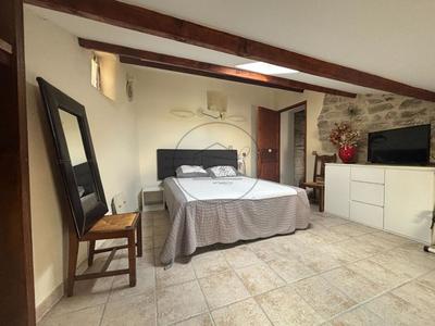 Maison de village - 100 m² - 6 pièces