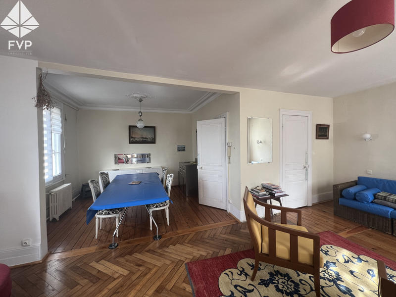 Maison - 165 m² - 5 pièces