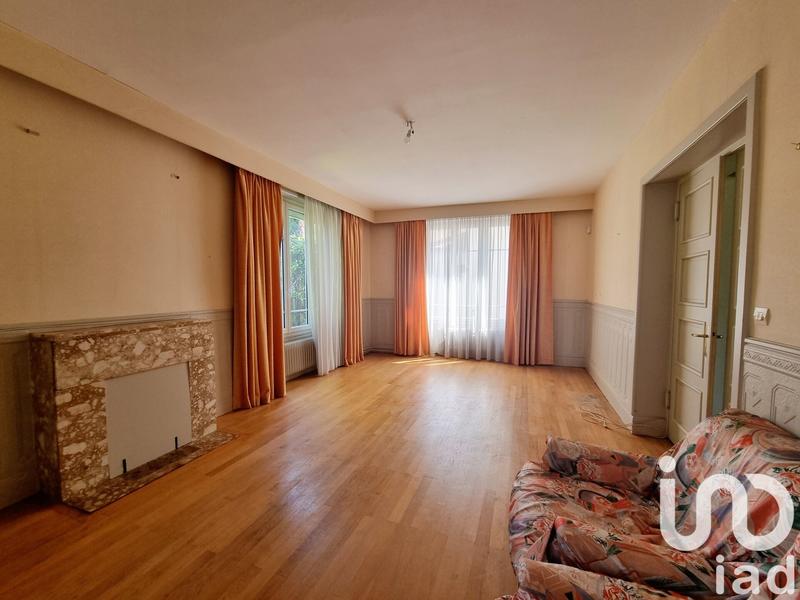 Maison - 226 m² - 10 pièces