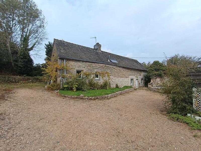 Maison - 101 m² - 5 pièces