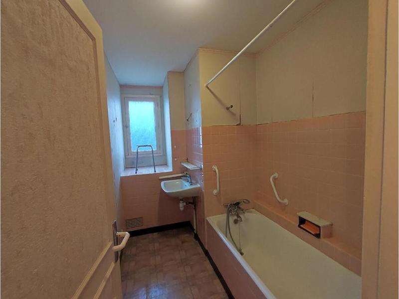 Pavillon - 84 m² - 5 pièces