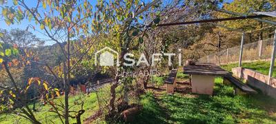 Maison - 310 m² - 9 pièces