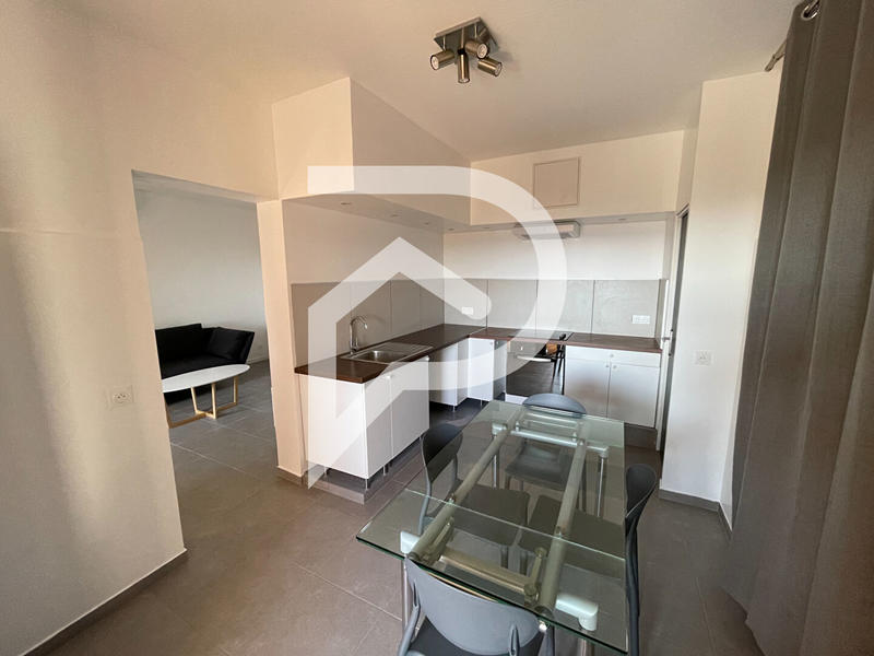 Appartement - 55 m² - 2 pièces