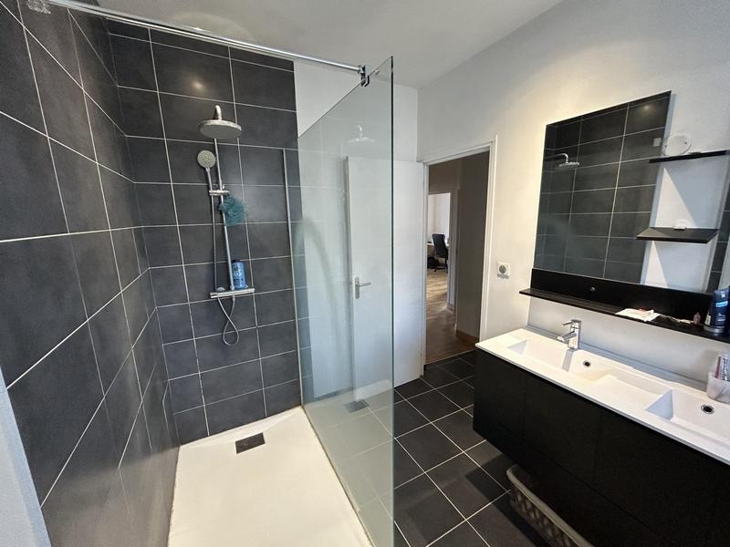 Maison traditionnelle - 110 m² - 5 pièces