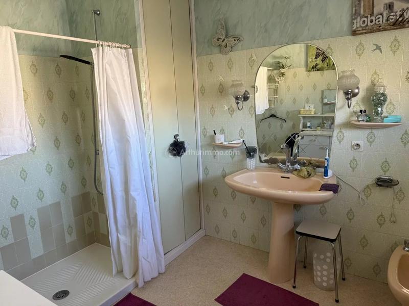 Maison - 93 m² - 4 pièces