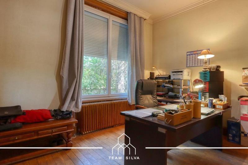 Maison - 165 m² - 6 pièces