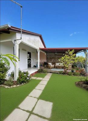 Bungalow - 64 m² - 3 pièces