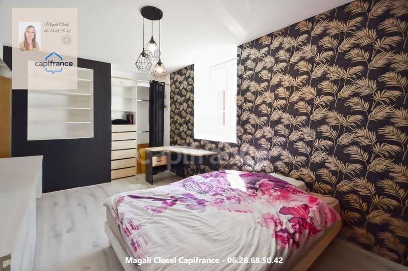 Maison de village - 217 m² - 10 pièces