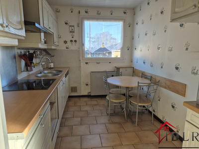 Maison - 155 m² - 8 pièces