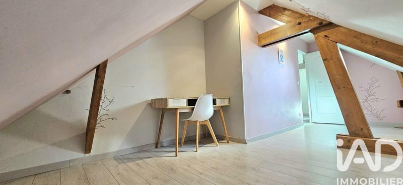 Maison - 178 m² - 8 pièces