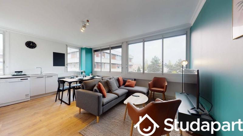 Chambre - 9 m² - 1 pièce