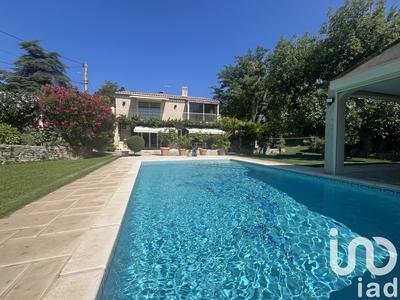 Maison - 185 m² - 7 pièces