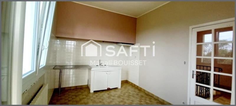 Maison - 140 m² - 5 pièces