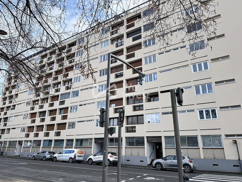 Appartement - 64 m² - 4 pièces