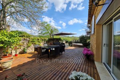 Maison - 285 m² - 9 pièces