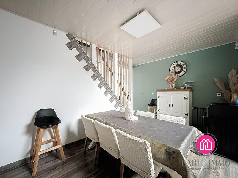 Maison - 140 m² - 7 pièces