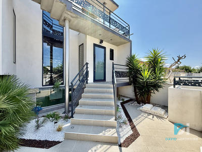 Maison - 153 m² - 6 pièces