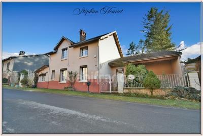 Maison - 266 m² - 11 pièces