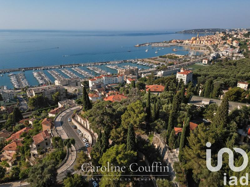 Maison - 500 m² - 15 pièces