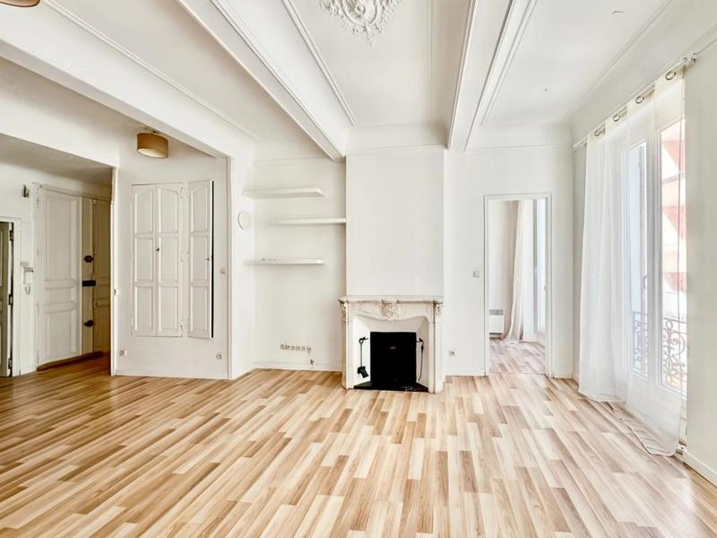 Appartement - 81 m² - 3 pièces