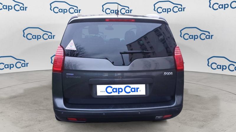 Peugeot 5008 1.6 e-HDi 120 Allure - 7 places Toit ouvrant