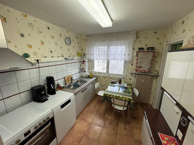 Appartement - 81 m² - 3 pièces