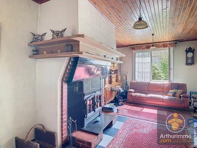 Maison - 162 m² - 6 pièces