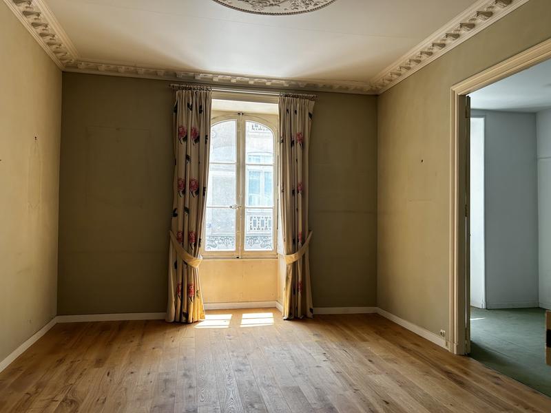 Appartement - 97 m² - 5 pièces