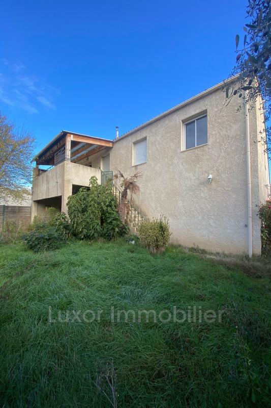Maison - 430 m² - 10 pièces