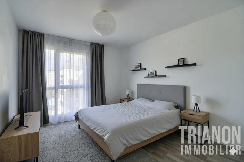 Appartement - 93 m² - 5 pièces