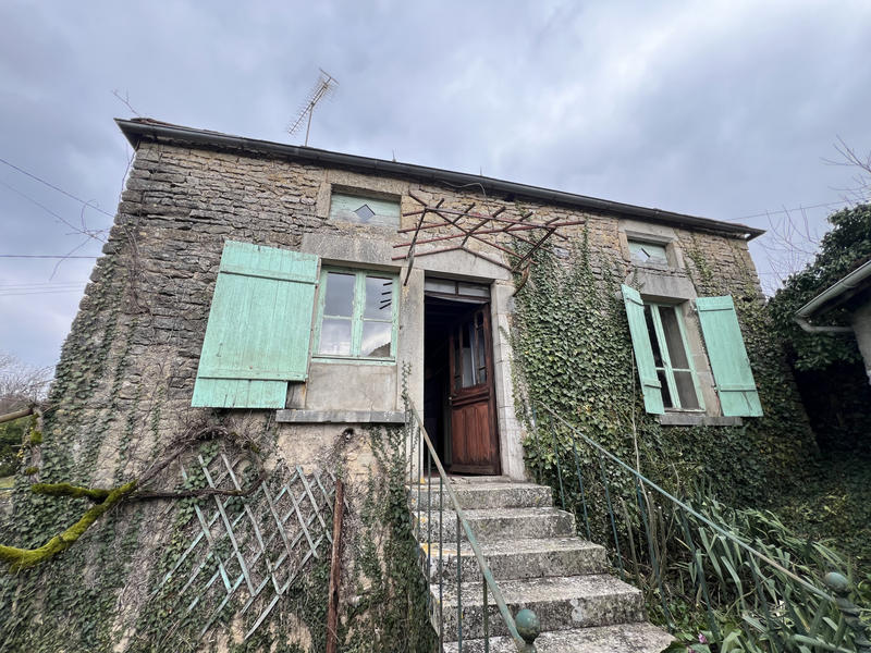 Maison - 107 m² - 5 pièces