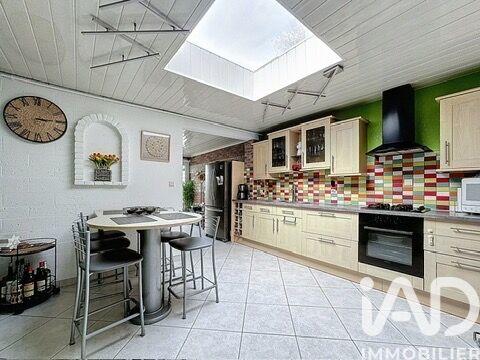 Maison - 95 m² - 4 pièces