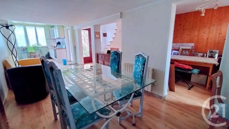 Maison - 82 m² - 4 pièces