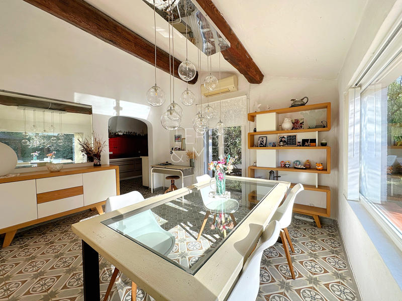 Maison - 115 m² - 5 pièces