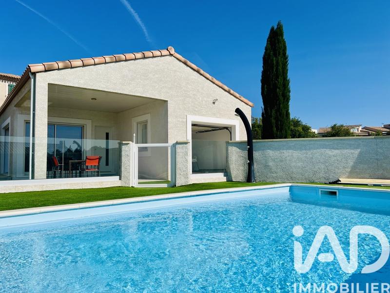 Maison - 95 m² - 4 pièces