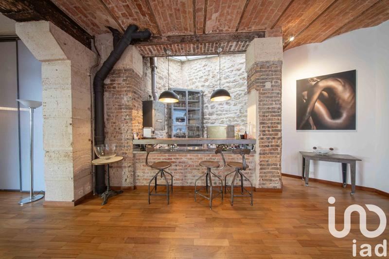 Loft - 245 m² - 5 pièces