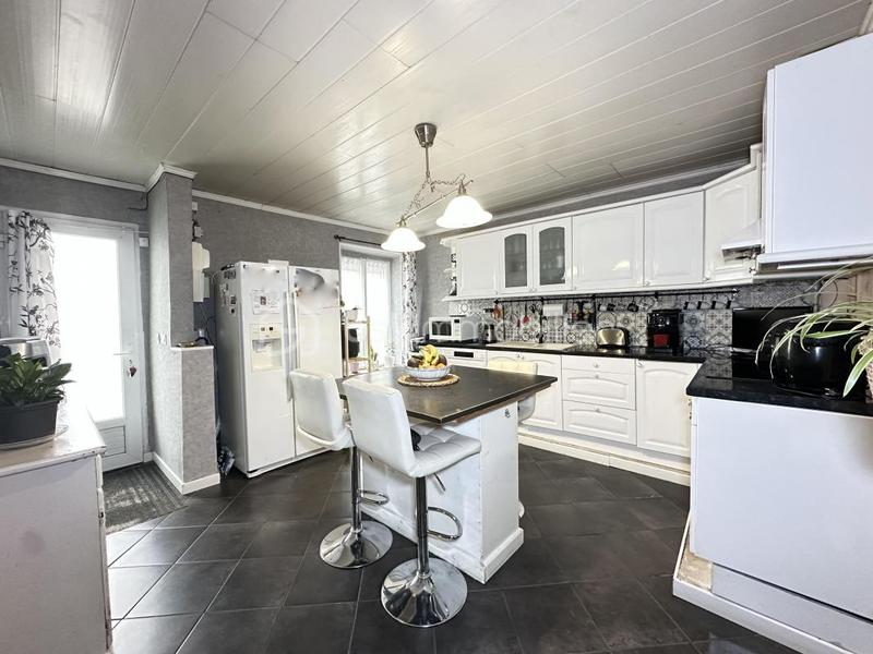 Maison - 103 m² - 5 pièces